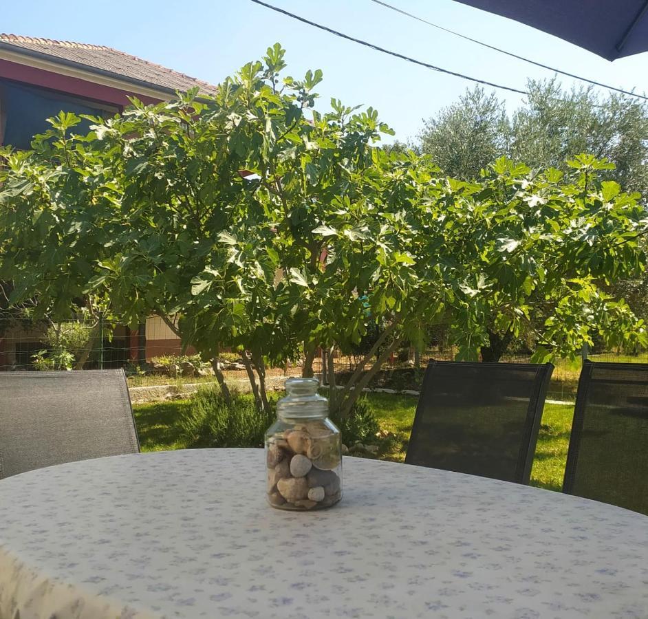 Seline Summer Home Bagian luar foto